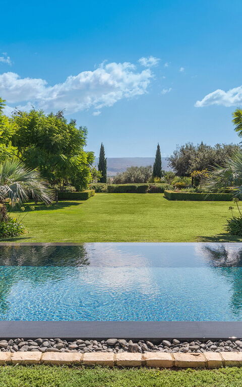 Domus Olivae: Exteriör, slå samman, Trädgård, Utomhus