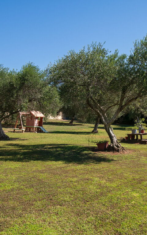 Villa Melitti: Exteriör, Trädgård, Utomhus