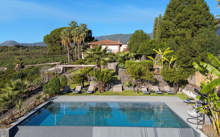 Villa Agrume: Exteriör, Utomhus