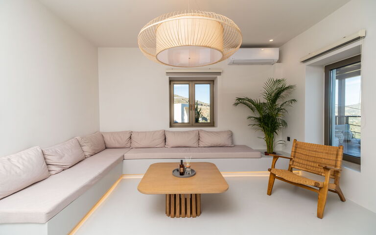 Lofos Horizon Villa: Vardagsrum