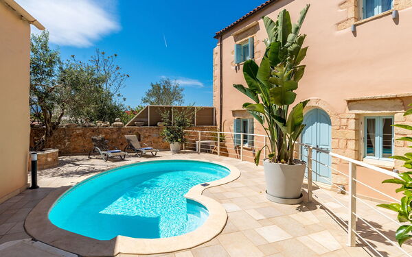 Villa Cava: Exteriör, slå samman, Utomhus