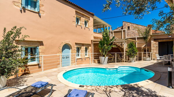 Villa Cava: Exteriör, slå samman, Utomhus