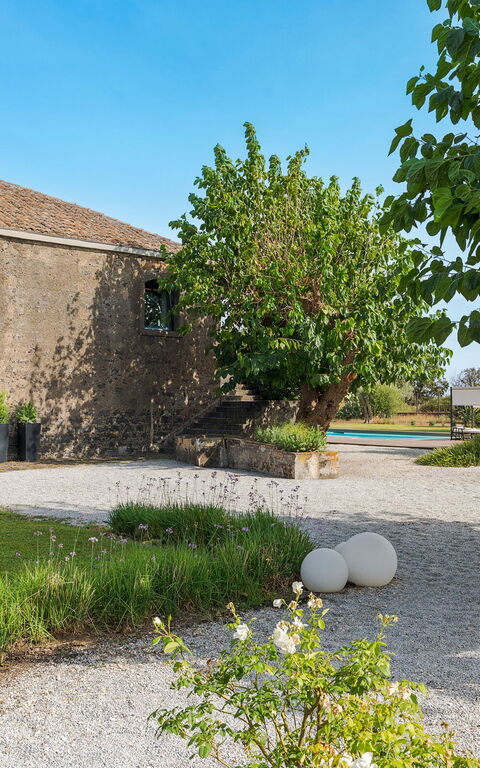 Muna Retreat: Exteriör, Utomhus