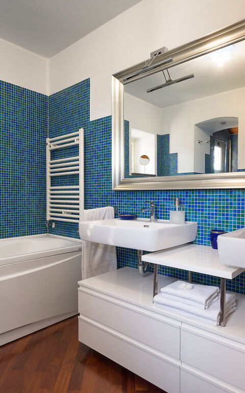 Villa Saracina: Badrum