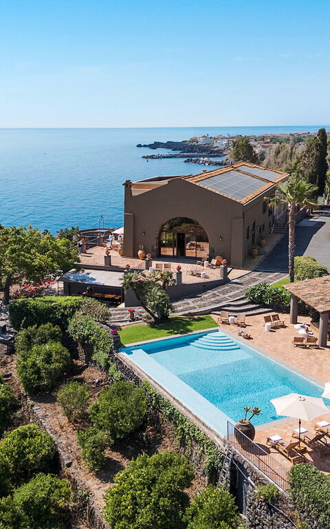 Villa Continella: slå samman, Trädgård, Visningar