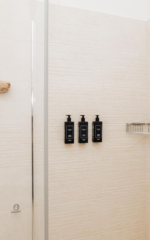 Villa Marinella: Badrum