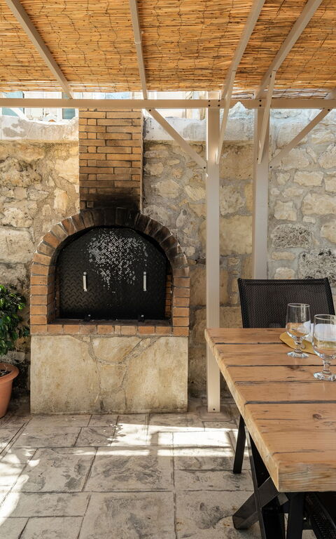 Villa Olympia: Balkong / terrass / uteplats, Exteriör, Utomhus