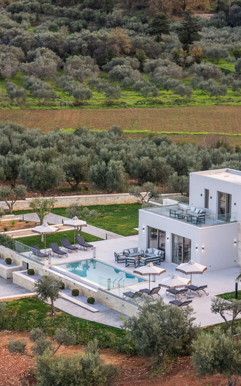 Villa Vasilissa: Exteriör, Utomhus