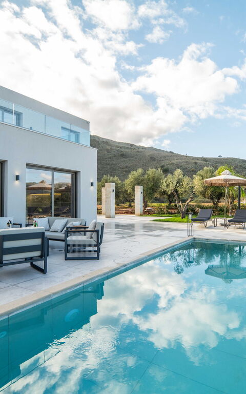 Villa Vasilissa: Exteriör, slå samman, Utomhus