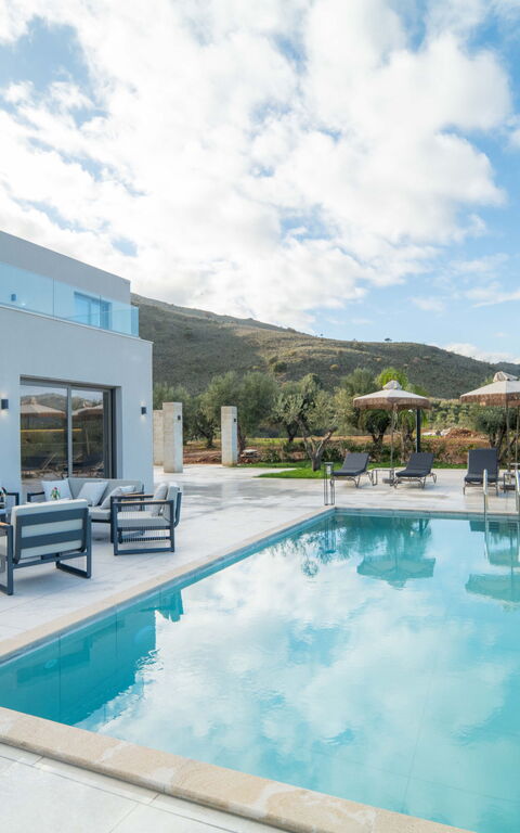 Villa Vasilissa: Exteriör, slå samman, Utomhus