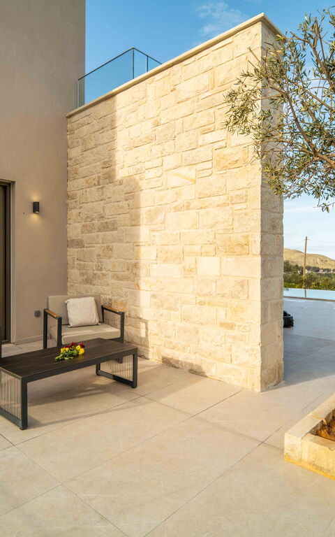 Villa Vasilissa: Exteriör, Utomhus