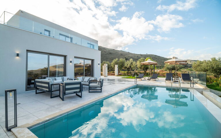 Villa Vasilissa: Exteriör, slå samman, Utomhus