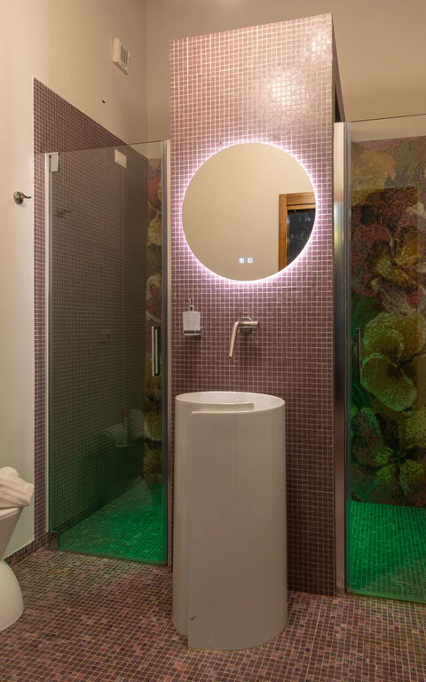 Tenuta Poggio Guiano: Badrum, Fellesrom