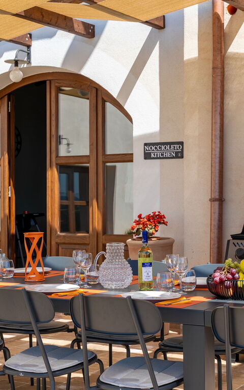 Tenuta Poggio Guiano: Balkong / terrass / uteplats, Exteriör, Utomhus