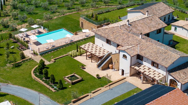 Tenuta Poggio Guiano: Exteriör, slå samman, Trädgård, Utomhus, Visningar