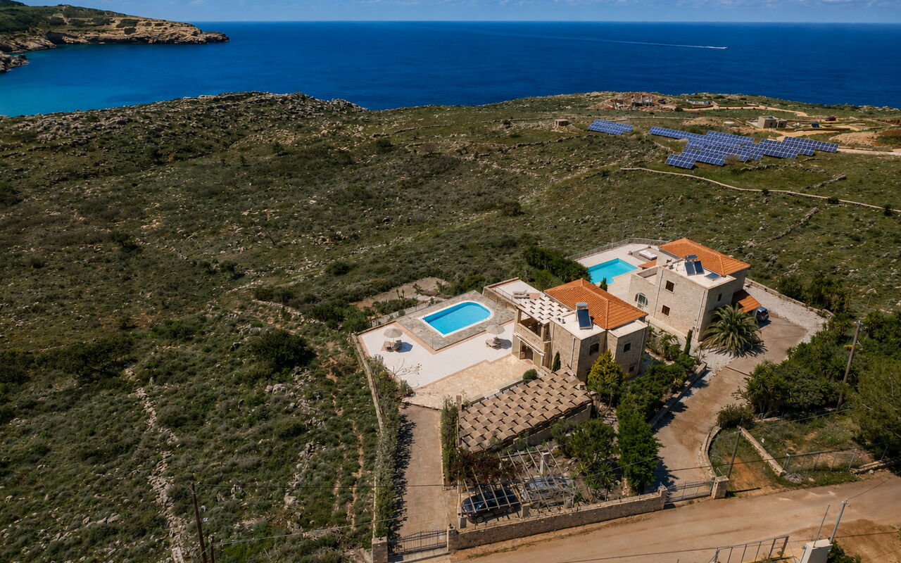 Villa Pi: Utomhus, Visningar