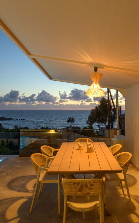 Villa Elais: Balkong / terrass / uteplats, slå samman, Utomhus, Visningar