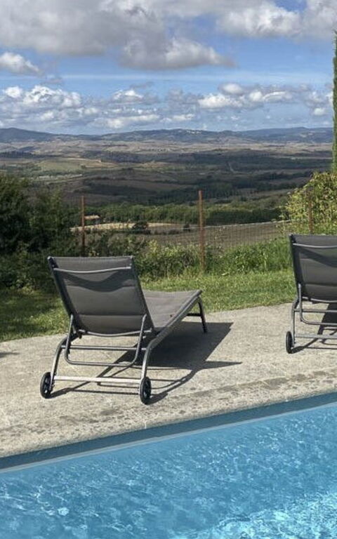 Podere i Prati: Exteriör, slå samman, Utomhus