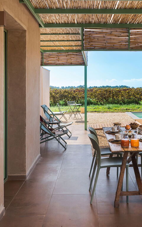 Villa Memà: Exteriör, slå samman, Utomhus