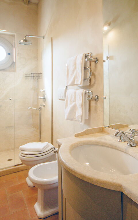 Villa Icario: Badrum