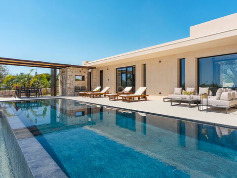 Eos Villa