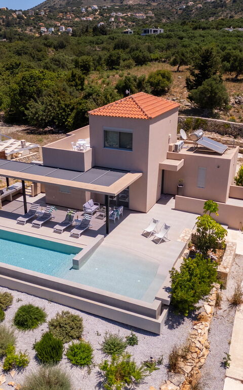 Villa Melia: Exteriör, slå samman, Utomhus