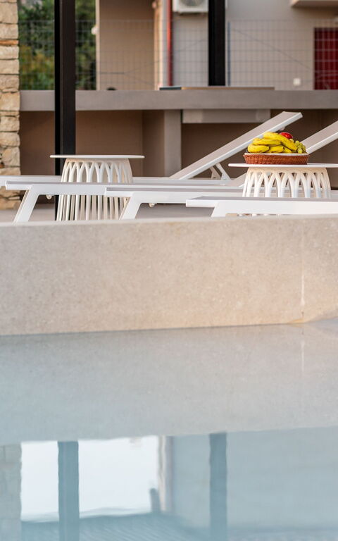 Villa Melia: Exteriör, Utomhus