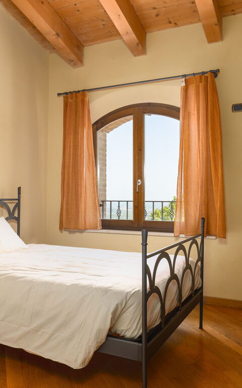 Villa Belvedere San Bartolo: sovrum
