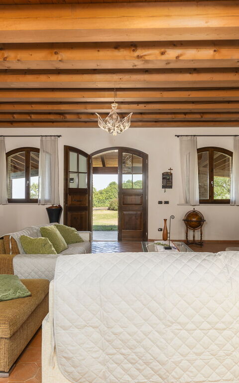 Villa Belvedere San Bartolo: Vardagsrum