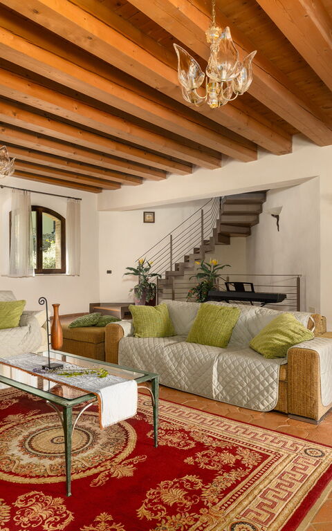 Villa Belvedere San Bartolo: Vardagsrum
