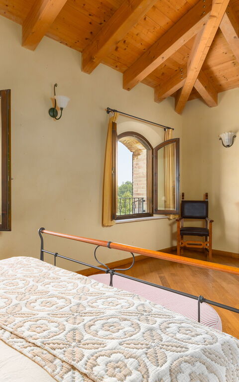 Villa Belvedere San Bartolo: sovrum