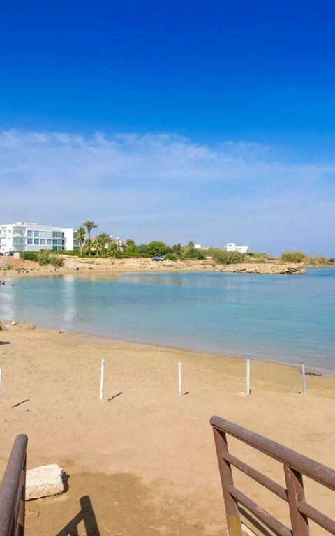 By the Beach - Sea Pearl Villa: Sommar