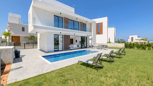 By the Beach - White Coral Villa: Exteriör, slå samman, Trädgård, Utomhus