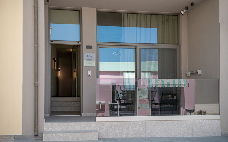 Ares Luxurious Residence: Balkong / terrass / uteplats, Exteriör, Utomhus