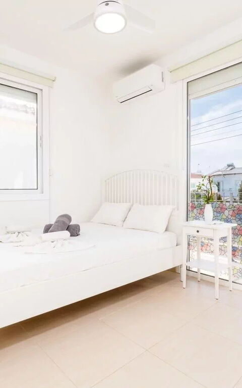 Aya Thekla Beach House: sovrum