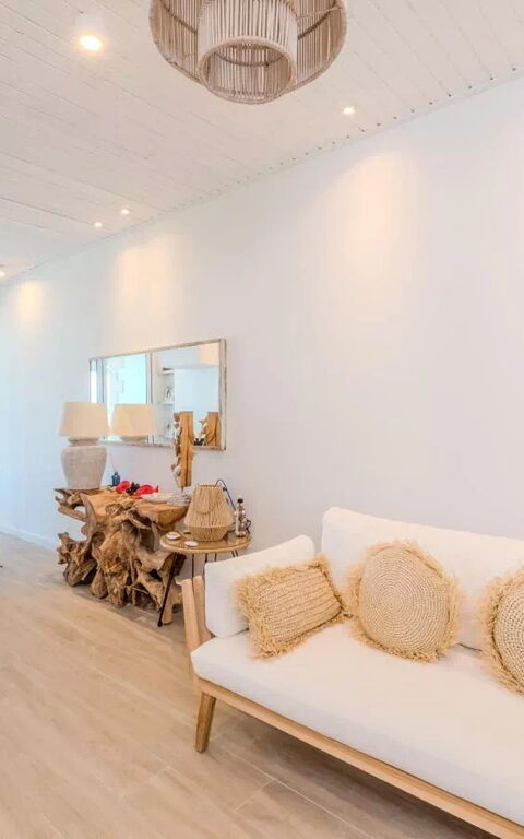 Aya Thekla Beach House: Vardagsrum