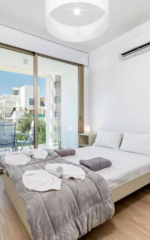 Azure Seaview - Ruby Villa: sovrum