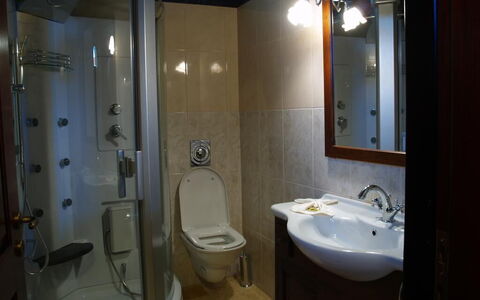 Semesterboende Suite Price Elias