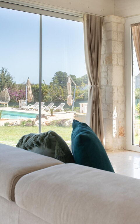 Villa Calanthia: Vardagsrum