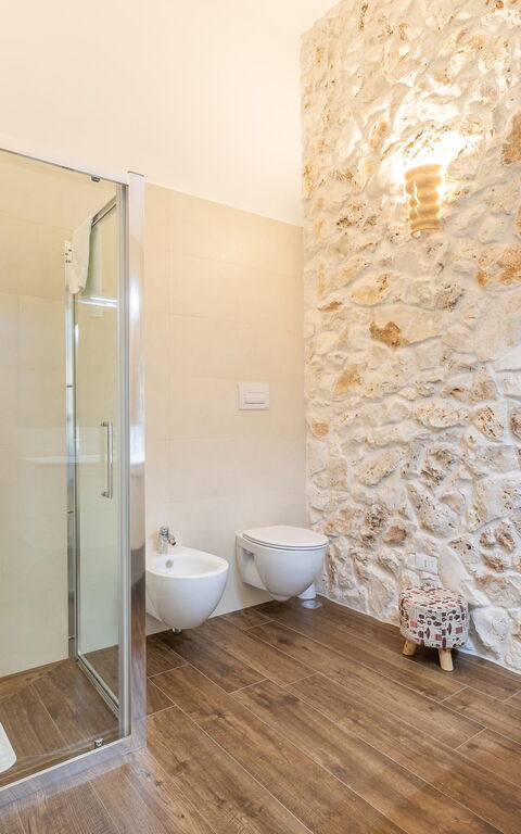 Villa Icaria: Badrum