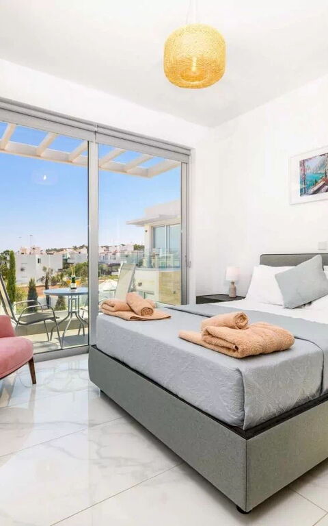 Mylos Lifestyle Seaview Villa #15: sovrum