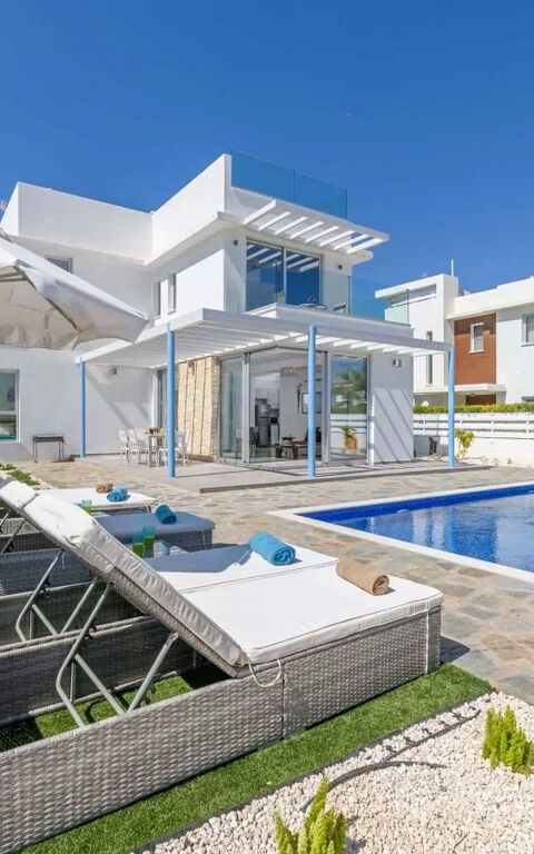 Mylos Lifestyle Seaview Villa #15: slå samman, Trädgård