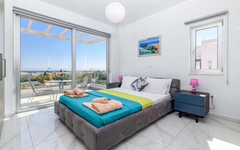 Mylos Lifestyle Seaview Villa #15: sovrum