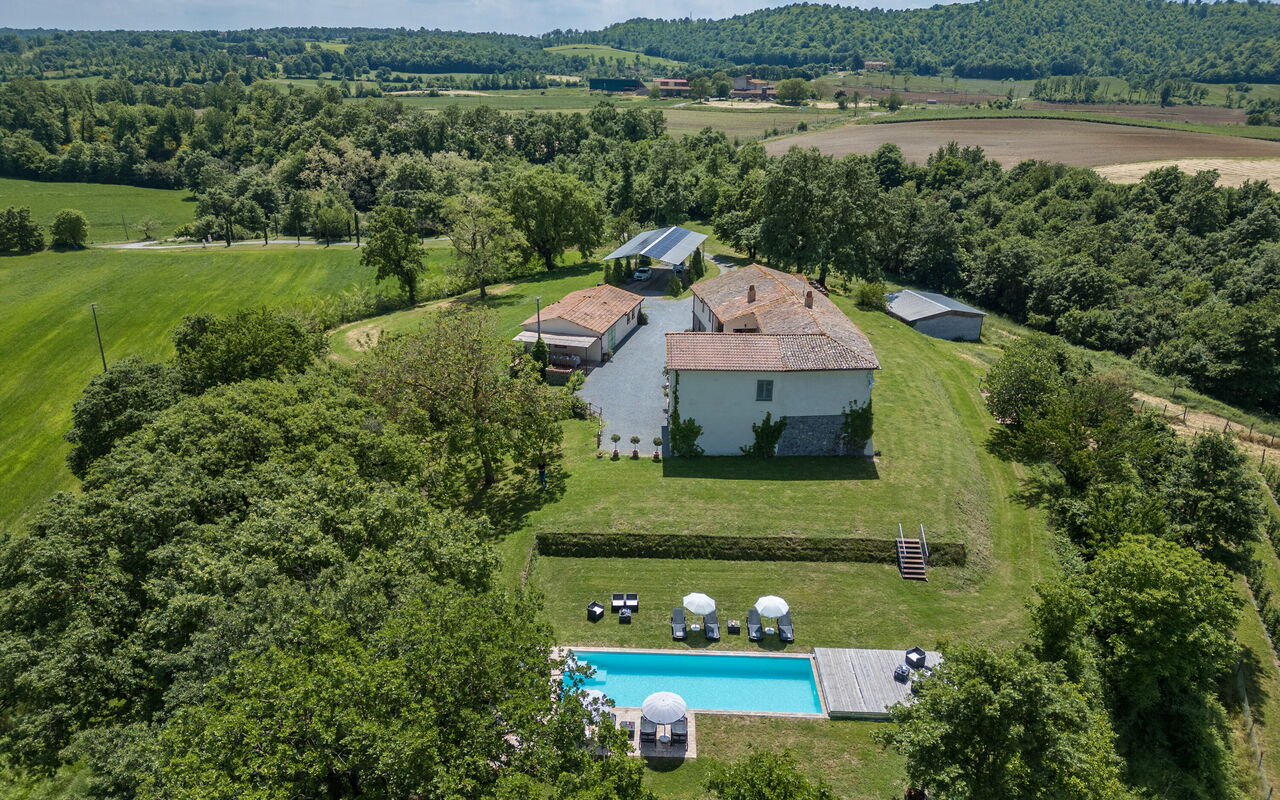 Villa a Casa di Giovanni: slå samman, Visningar