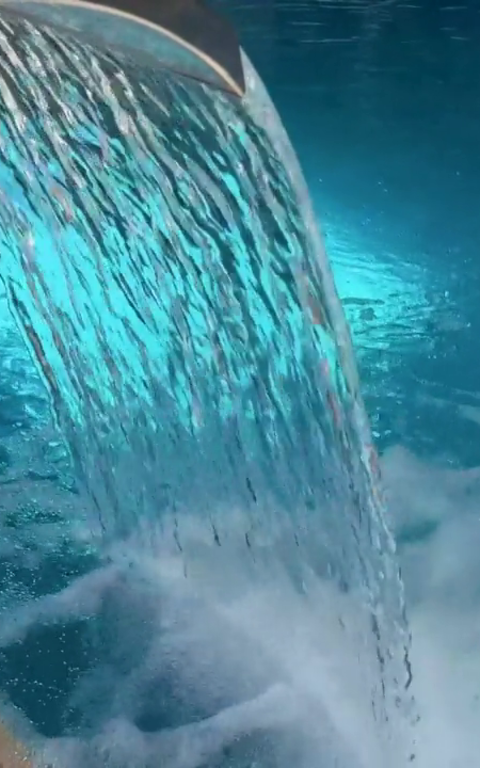 Semesterhus med uppvärmda pooler